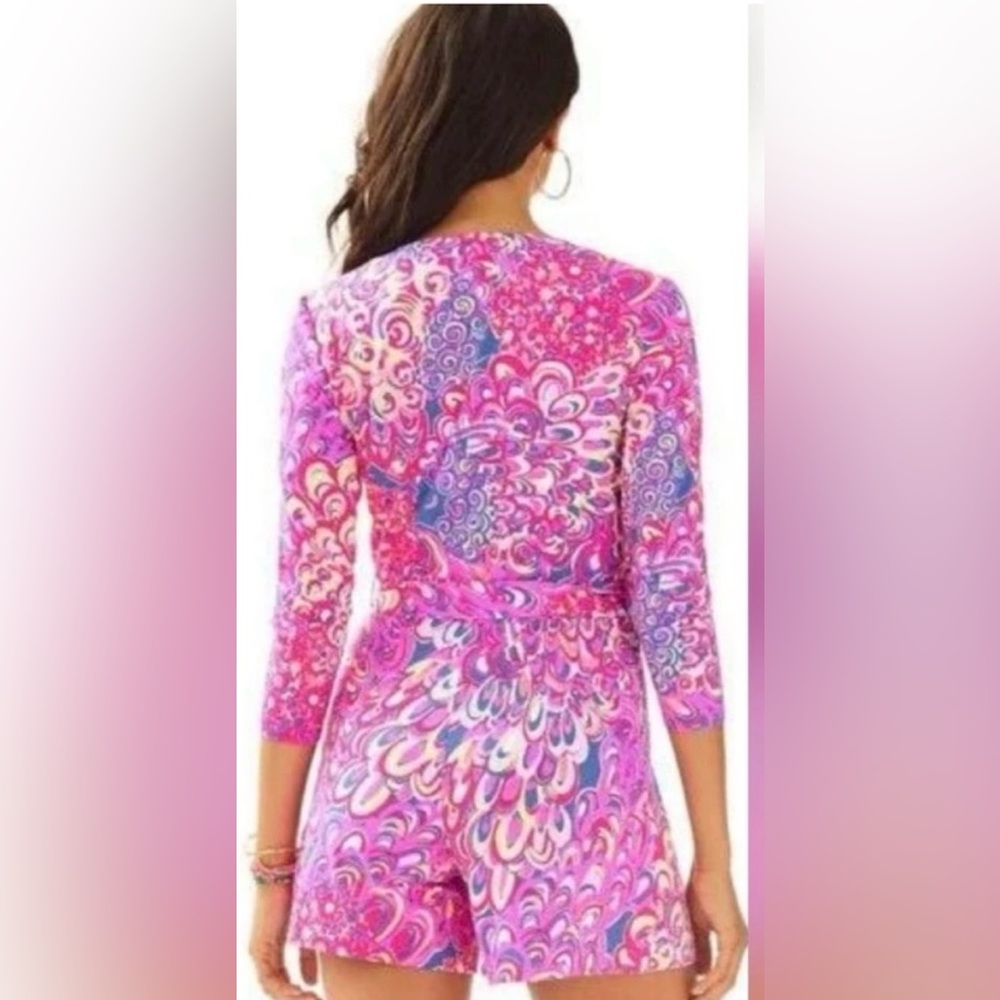Lilly Pulitzer Karlie Wrap Shorts Romper Pink and Purple Abstract Design Size XS - Picture 2 of 11